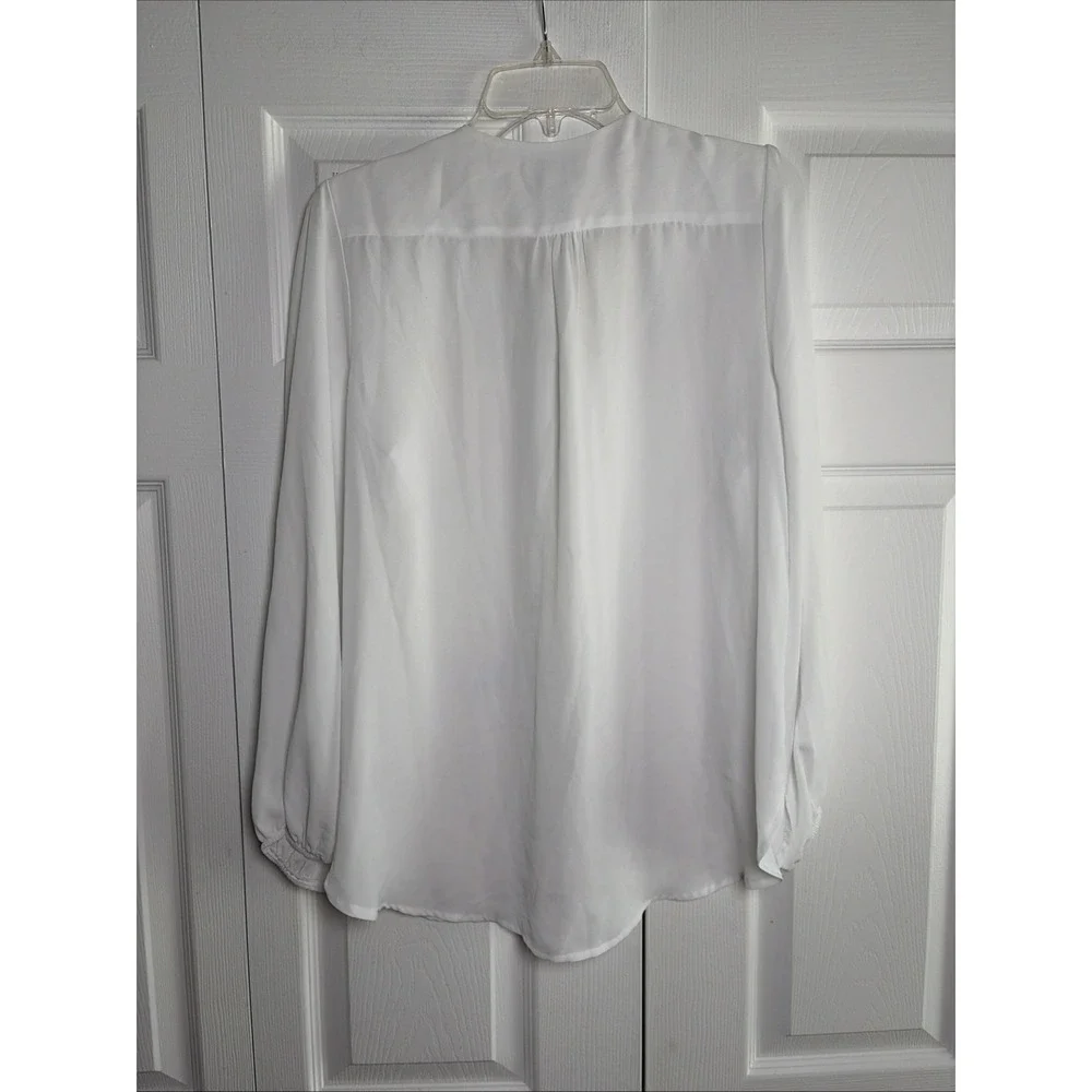 Carmen Marc Valvo Half Zip Blouse Womens Size L White Gold Zipper Top Office - Picture 5 of 5